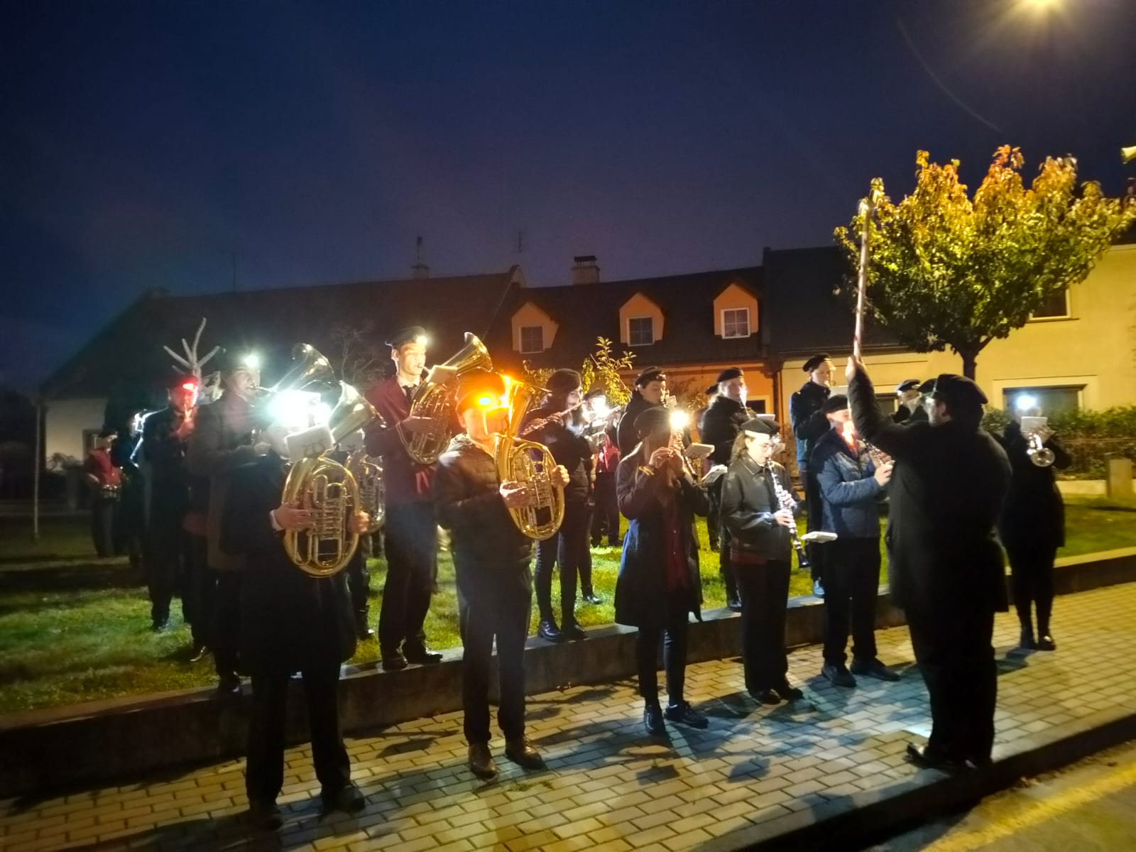 PHOTO-2025-10-25-11-06-45-3