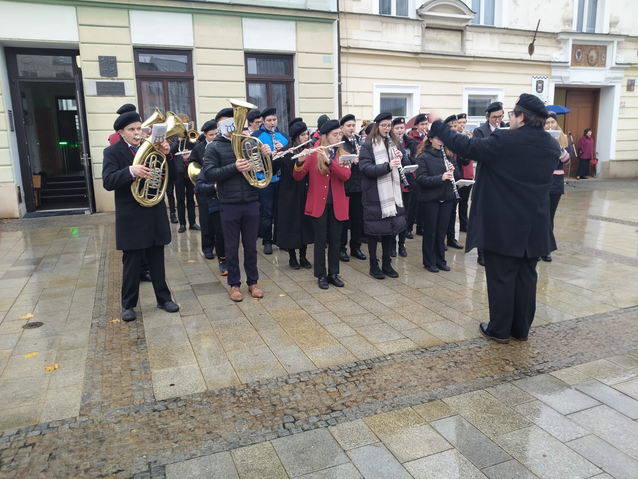 PHOTO-2025-10-29-10-33-33-4